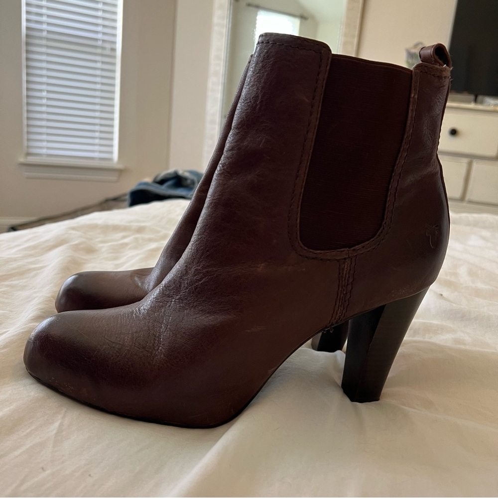 Frye Miranda Chelsea Boot Brown Leather Size 11 - Picture 14 of 14